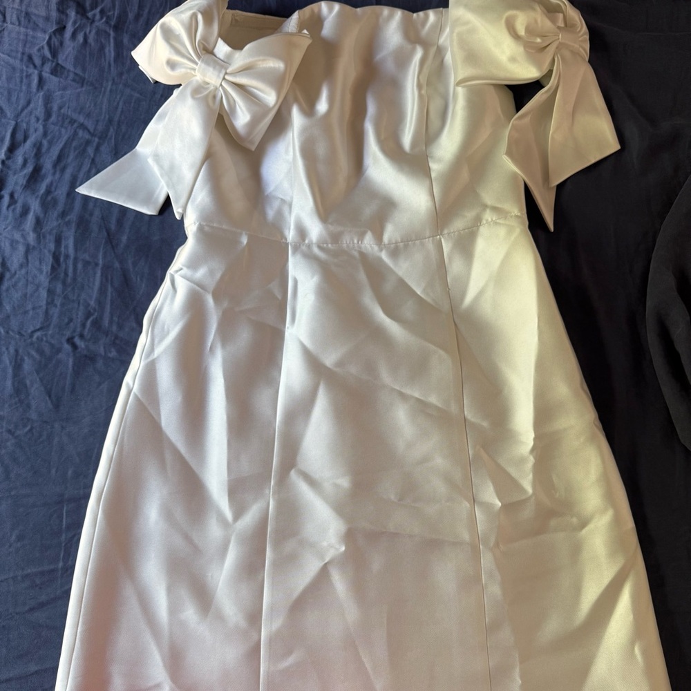 Adrianna Papell Strapless Ivory Dress